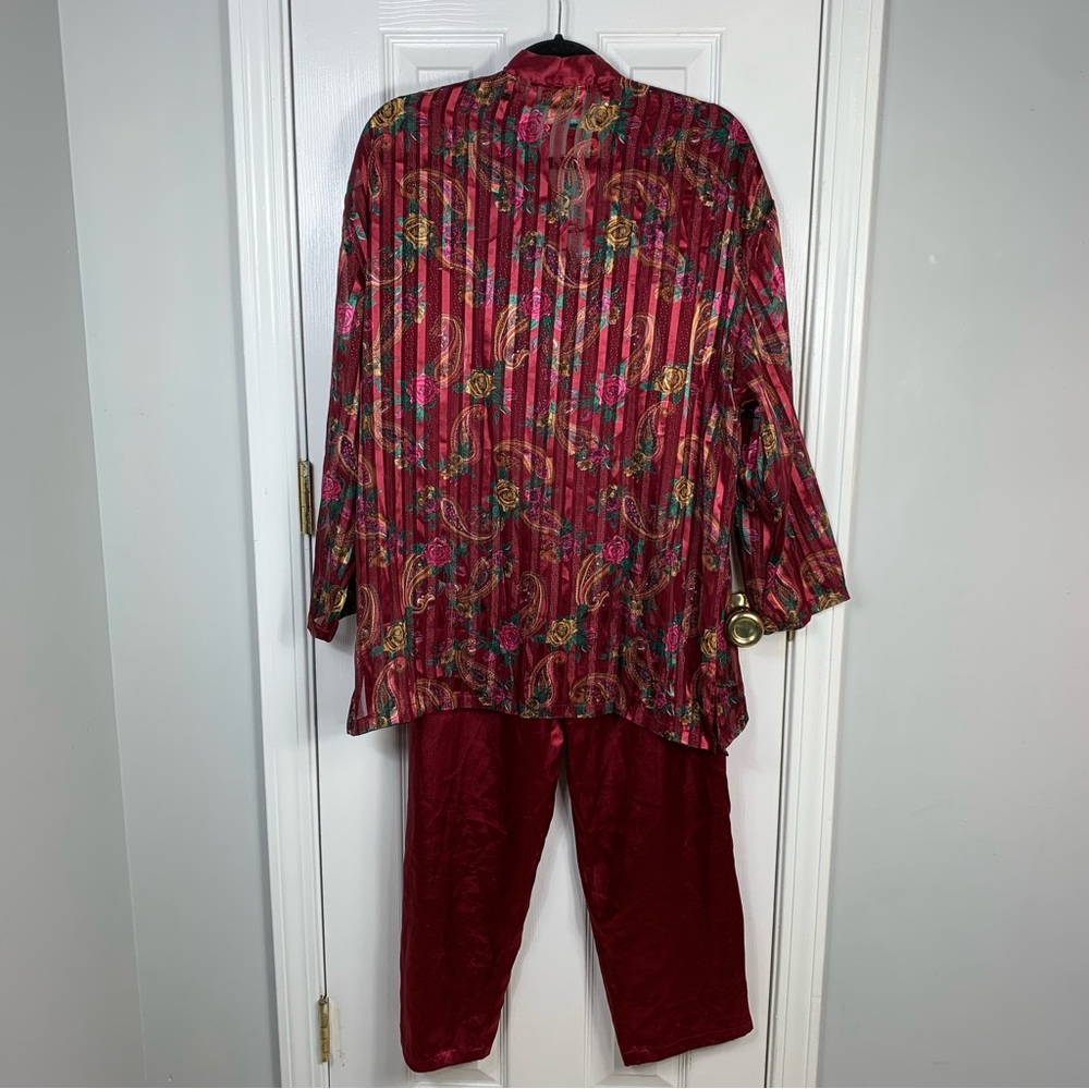 Victoria's Secret Gold Label Red Paisley Satin Pajama Set Vintage Size Medium - Picture 2 of 5